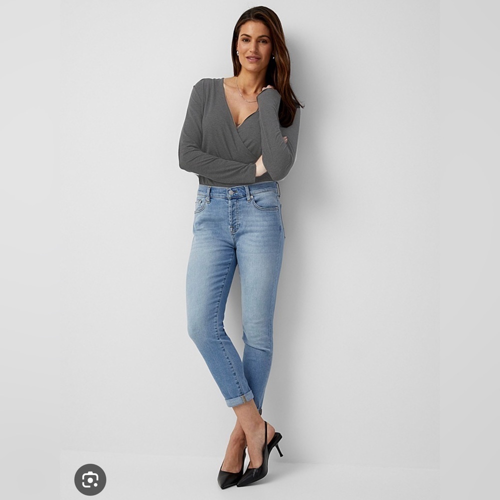7 for all mankind Light wash Josefina slim boyfriend jean
